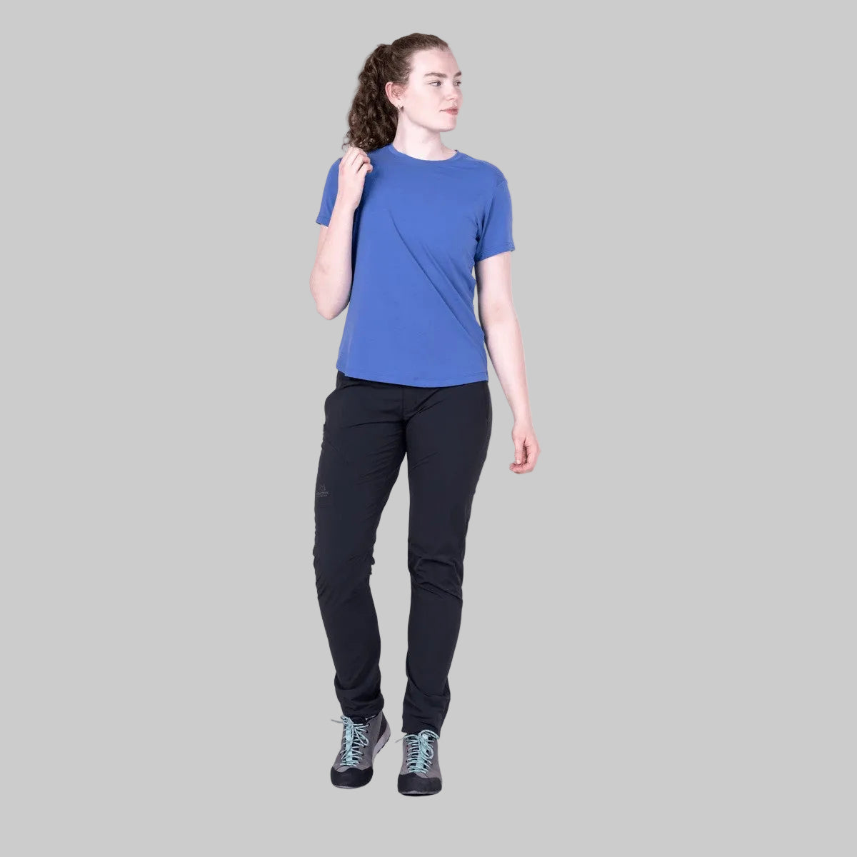 Me-02218 Vivid Blue