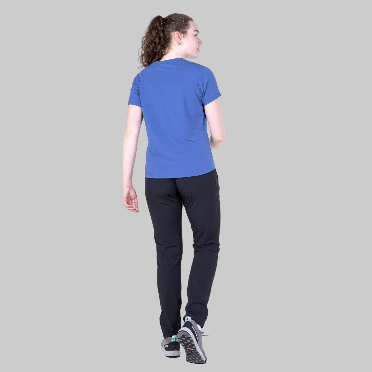 Me-02218 Vivid Blue
