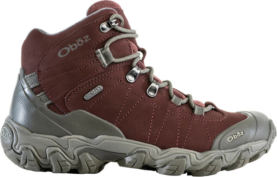 Outdoor Footwear walking boots shoes and trainers Magic Mountain